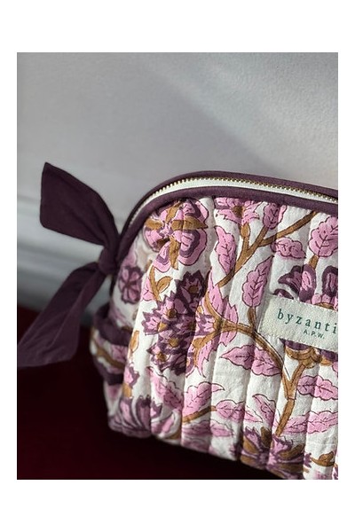 Trousse de toilette V